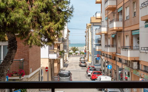 Casa Ballerini: Gebäude, Fenster, Stadtgebiet, Wohnung, \Stadt, Wohngebiet, Nachbarschaft, Fassade, Balkon, Urban Design