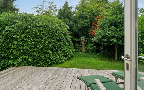 Tekla - from the Sea: Grün, Blatt, Strauch, Schatten, Garten, Frühling, Gartenmöbel, Hartholz, Garten, Hinterhof