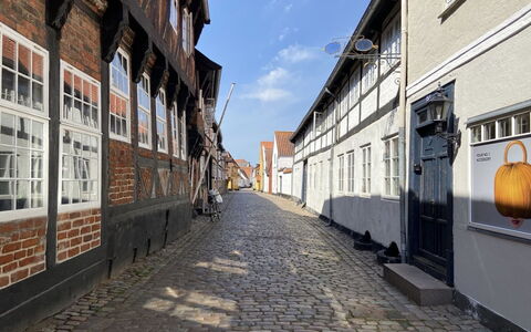Constance - 23Km from the Sea: Holz, Dach, Zuhause, Haus, Die Architektur, Abstellgleis, Grundstueck, Hütte, Schuppen, Gartenbauten