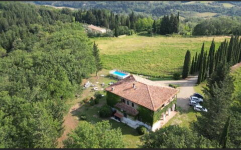 Villa Albertina: Wiese, Estate, Ländliches Gebiet, Zuhause, Hütte, Bauernhaus, Wiese, Rasen, Garten, Weide