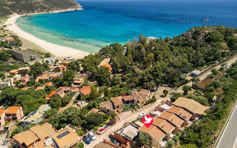 Bramasole: Gewässer, Küste, Strand, Küsten Und Ozeanische Forms, Meer, Ufer, Ozean, Landspitze, Bucht