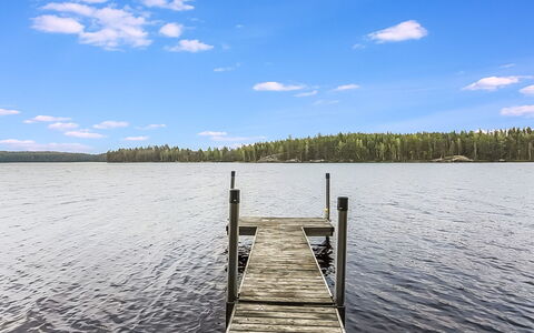 Villa Niemelänranta: Boot, Blau, Watercraft, Boote Und Boating - Geräte Und Materialien, Hafen, Wasserweg, Hafen, Yachthafen, Schiffsbau, Kanal