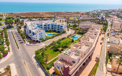 Las Terrazas: Schwimmbad, Wohnung, Balkon, Resort, Gartenmöbel, Penthouse, Villa