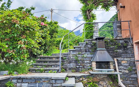 Studio Indèman: Garten, Steinwand, Landscaping, Flagstone, Blumentopf, Treppe, Botanischer Garten, Cobblestone, Hinterhof