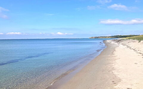 Sunna - 1Km from the Sea: Himmel, Blau, Strand, Wasser, Gewässer, Wasservorräte, Horizont, Natürlichen Umgebung, Küste, Küsten Und Ozeanische Forms