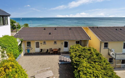 Ayo - 75M from the Sea: Wohnung, Eigentumswohnung, Estate, Balkon, Villa, Hotel