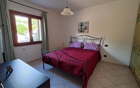La Casetta Di Greise: Möbel, Bett, Interior Design, Schlafzimmer, Flooring, Fussboden, Bettdecke, Zimmer, Bedding, Decke