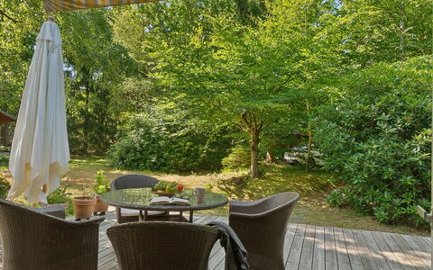 Thrond - 500M from the Sea: Wohnung, Eigentumswohnung, Estate, Balkon, Villa, Hotel