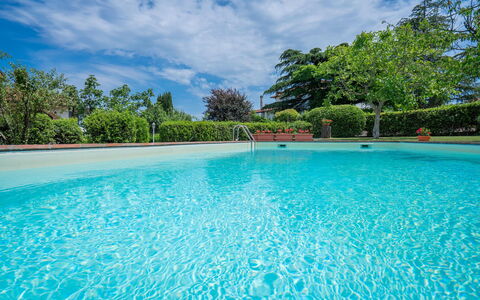 Il Campino, Pool, Montaione: Blau, Wasser, Schwimmbad, Verbundwerkstoff, Resort, Freizeit, Water Feature, Eco Hotel, Schatten, Landscaping