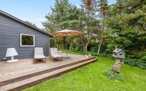 Horsten - from the Sea: Holz, Zuhause, Veranda, Deck, Hartholz, Dach, Holzbeize, Holzboden, Eco Hotel