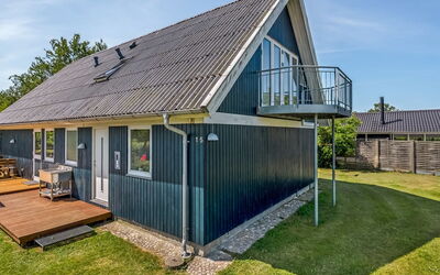 Hekla - 150M from the Sea