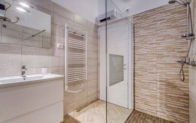 Unterkunft:&nbsp;Wabi Sabi Resort 2 710.3