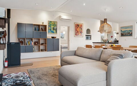 Siegfried - 300M to the Fjord: Wohnung, Eigentumswohnung, Estate, Balkon, Villa, Hotel