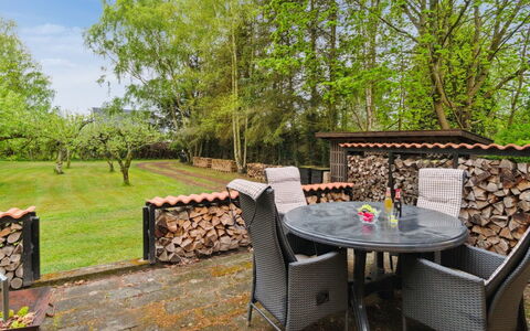 Andri - 1.5Km from the Sea: Wohnung, Eigentumswohnung, Estate, Balkon, Villa, Hotel