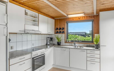 Iiris - 200M from the Sea