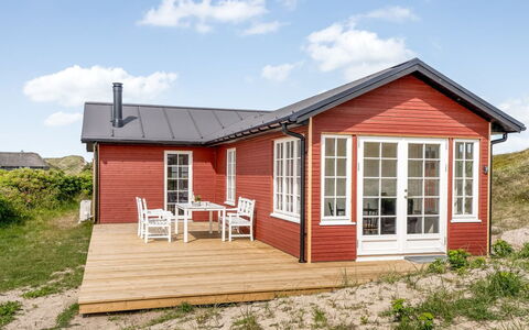 Thine - 250M from the Sea: Haus, Dach, Zuhause, Hütte, Schuppen, Gartenbauten, Abstellgleis, Garten, Blockhaus, Hütte