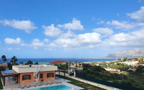 Balestrate 235: Wohngebiet, Schwimmbad, Estate, Resort, Strandresort, Hotel, Villa, Ferienort, Balkon