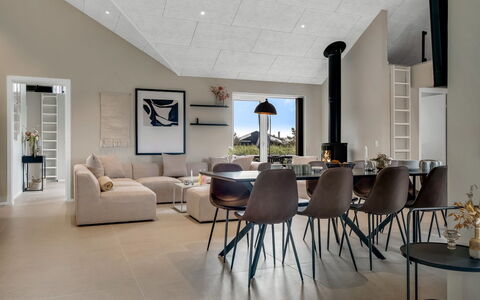Konrad - from the Sea: Interior Design, Flooring, Möbel, Wand, Fussboden, Decke, Holz, Beleuchtung, Wohnzimmer, Light Fixture
