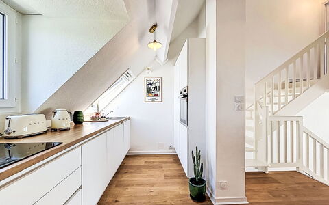 Madavoar: Flooring, Interior Design, Fussboden, Holz, Holzboden, Decke, Zuhause, Möbel, Küche, Countertop