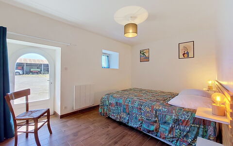 Kerdro: Interior Design, Fussboden, Flooring, Wand, Möbel, Decke, Holz, Schlafzimmer, Zimmer, Bett