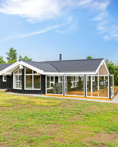 Sulho - 800M from the Sea