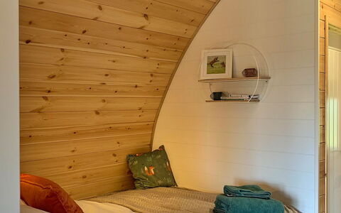 Worm Dale: Schatten, Gebirge, Outdoor Struktur, Eco Hotel, Deck, Gartenmöbel, Garten, Stuhl, Landscaping, Hartholz