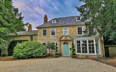 Ttich Manor Retreat