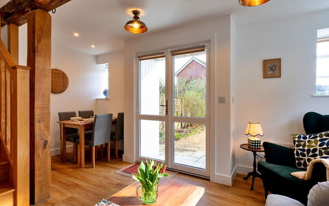 Chilton Cottage: Wohnung, Gebirge, Senke, Alpen, Hotel, Bergdorf
