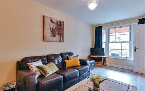 Peach Tree County Cottage: Wohnung, Gebirge, Senke, Alpen, Hotel, Bergdorf