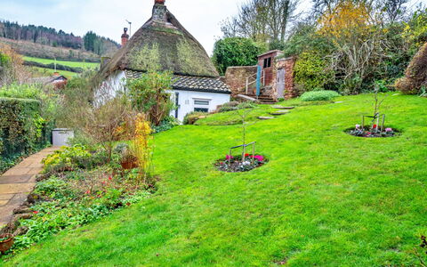 Little Haven: Wohnung, Gebirge, Senke, Alpen, Hotel, Bergdorf