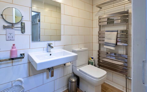 3 Elm Cottage: Wohnung, Gebirge, Senke, Alpen, Hotel, Bergdorf