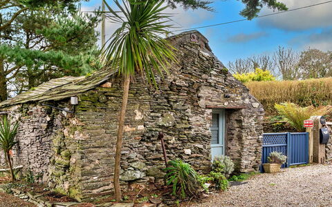 Fisherman'S Cottage: Wohnung, Gebirge, Senke, Alpen, Hotel, Bergdorf