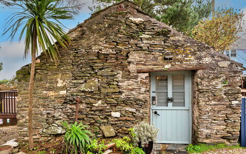 Fisherman'S Cottage: Wohnung, Gebirge, Senke, Alpen, Hotel, Bergdorf