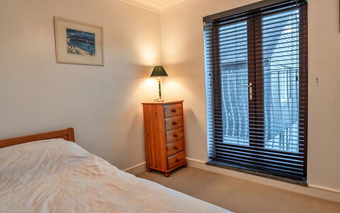 Falmouth 601: Wohnung, Gebirge, Senke, Alpen, Hotel, Bergdorf