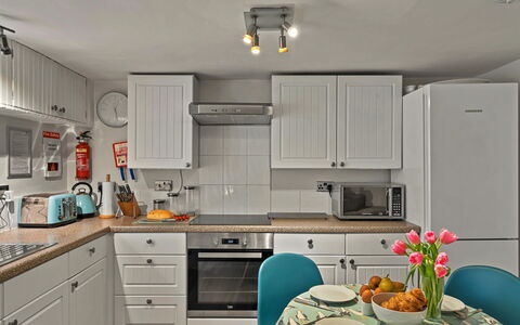 Porthole Cottage: Wohnung, Balkon, Schatten, Yachthafen, Hotel, Dock