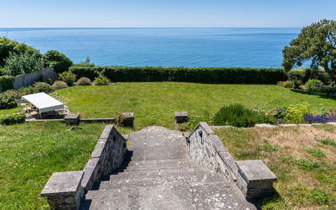 Avalon Sea Views: Wohnung, Gebirge, Senke, Alpen, Hotel, Bergdorf