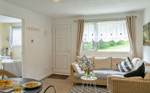 Lanteglos Villa: Wohnung, Balkon, Schatten, Yachthafen, Hotel, Dock