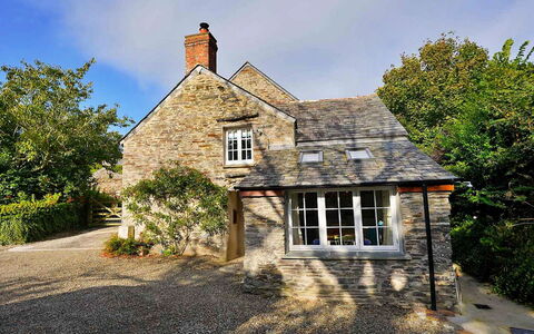 Porthcothan Mill Cottage: Wohnung, Gebirge, Senke, Alpen, Hotel, Bergdorf