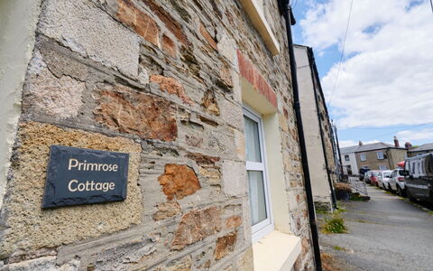 Primrose Cottage: Wohnung, Gebirge, Senke, Alpen, Hotel, Bergdorf