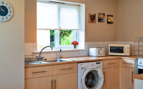 Forest Park Lodge: Wohnung, Gebirge, Senke, Alpen, Hotel, Bergdorf
