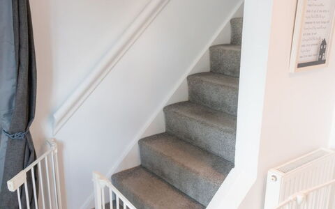 Court Cottage: Wohnung, Gebirge, Senke, Alpen, Hotel, Bergdorf