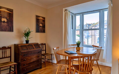 Kanangra: Wohnung, Balkon, Schatten, Yachthafen, Hotel, Dock