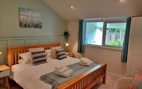 Little Dunley - Willow: Wohnung, Balkon, Schatten, Yachthafen, Hotel, Dock