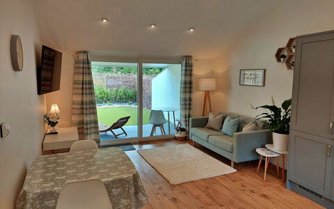 Little Dunley - Willow: Wohnung, Balkon, Schatten, Yachthafen, Hotel, Dock