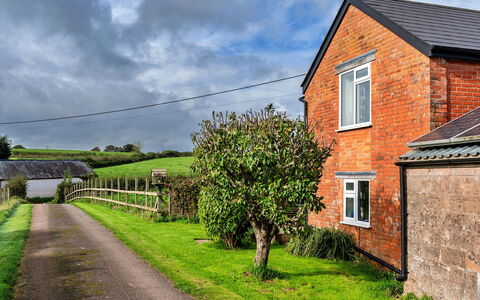 The Barn at Prowses Farm: Wohnung, Balkon, Schatten, Yachthafen, Hotel, Dock