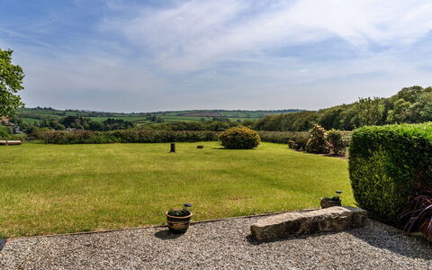 Cutkieve Farm Cottage: Wohnung, Balkon, Schatten, Yachthafen, Hotel, Dock