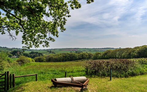 Cutkieve Farm Cottage: Wohnung, Balkon, Schatten, Yachthafen, Hotel, Dock
