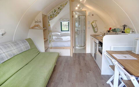 Wheatley'S Glamping: Wohnung, Balkon, Schatten, Yachthafen, Hotel, Dock