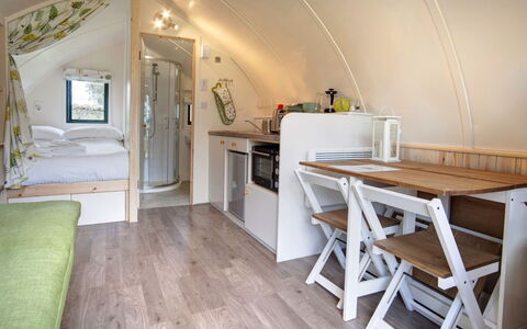 The Wonney'S Glamping: Wohnung, Balkon, Schatten, Yachthafen, Hotel, Dock