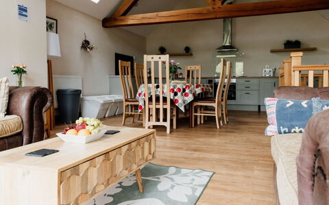 The Welsh Barn: Wohnung, Balkon, Schatten, Yachthafen, Hotel, Dock